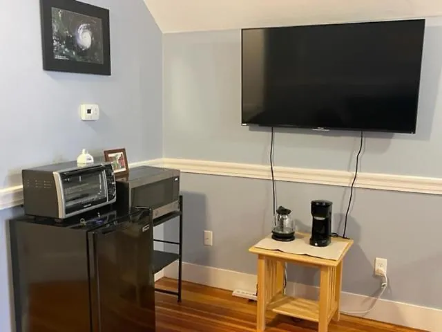 Comfortable Loft With Private Bathroom